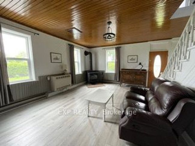 2382 Matawatchan Rd, House other with 5 bedrooms, 2 bathrooms and 4 parking in Griffith ON | Image 25
