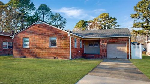 1005 North Street, Newport News, VA, 23605 | Card Image
