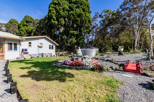 2-11-4007 Hale Ohia Rd, Volcano, HI, 96785 | Card Image