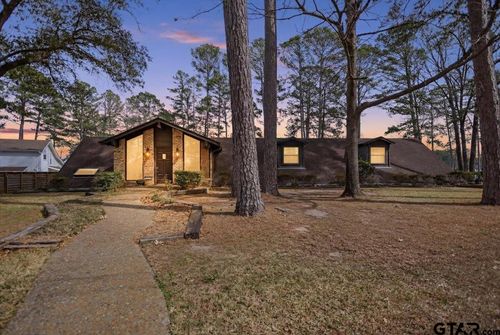 16835 Cardinal Ln, Troup, TX, 75789-3703 | Card Image