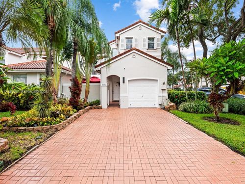 1515 Seagrape Way, Hollywood, FL, 33019-4862 | Card Image