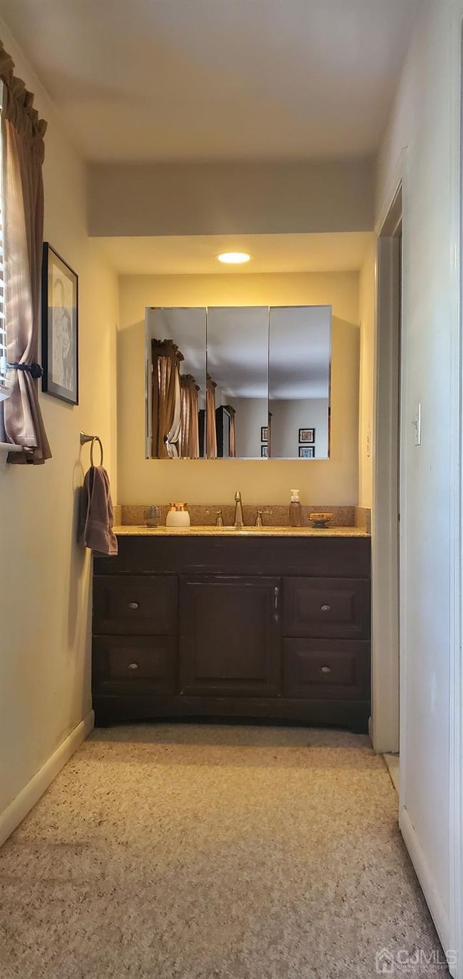 257 Glastonbury Ln, Townhouse with 3 bedrooms, 3 bathrooms and null parking in Somerset NJ | Image 24