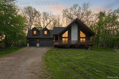 3845 Lake Lapeer Dr, Metamora, MI, 48455-9613 | Card Image