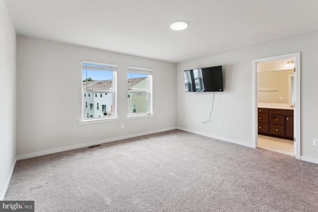 503 Cherryview Dr, Townhouse with 4 bedrooms, 4 bathrooms and null parking in FREDERICKSBURG VA | Image 12