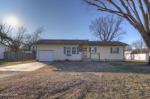 106 Greenfield Cir, Seneca, MO, 64865-9292 | Card Image