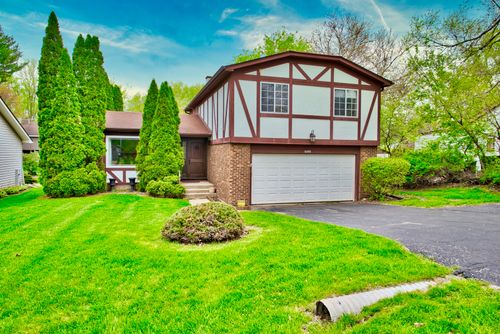 5405 Burwood Rd, Oakwood Hills, IL, 60013-1031 | Card Image