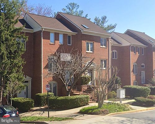 1-1849 N Uhle St, Arlington, VA, 22201-3548 | Card Image