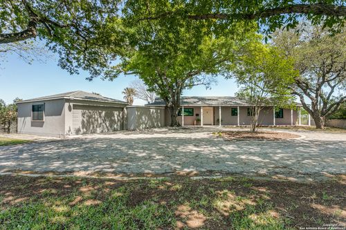 426 E Hathaway Dr, San Antonio, TX, 78209-6417 | Card Image