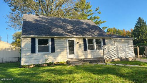 908 Burke Glen Rd, Toledo, OH, 43607-2509 | Card Image