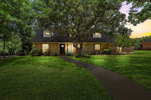 809 Woodland West Dr, Woodway, TX, 76712-3415 | Card Image