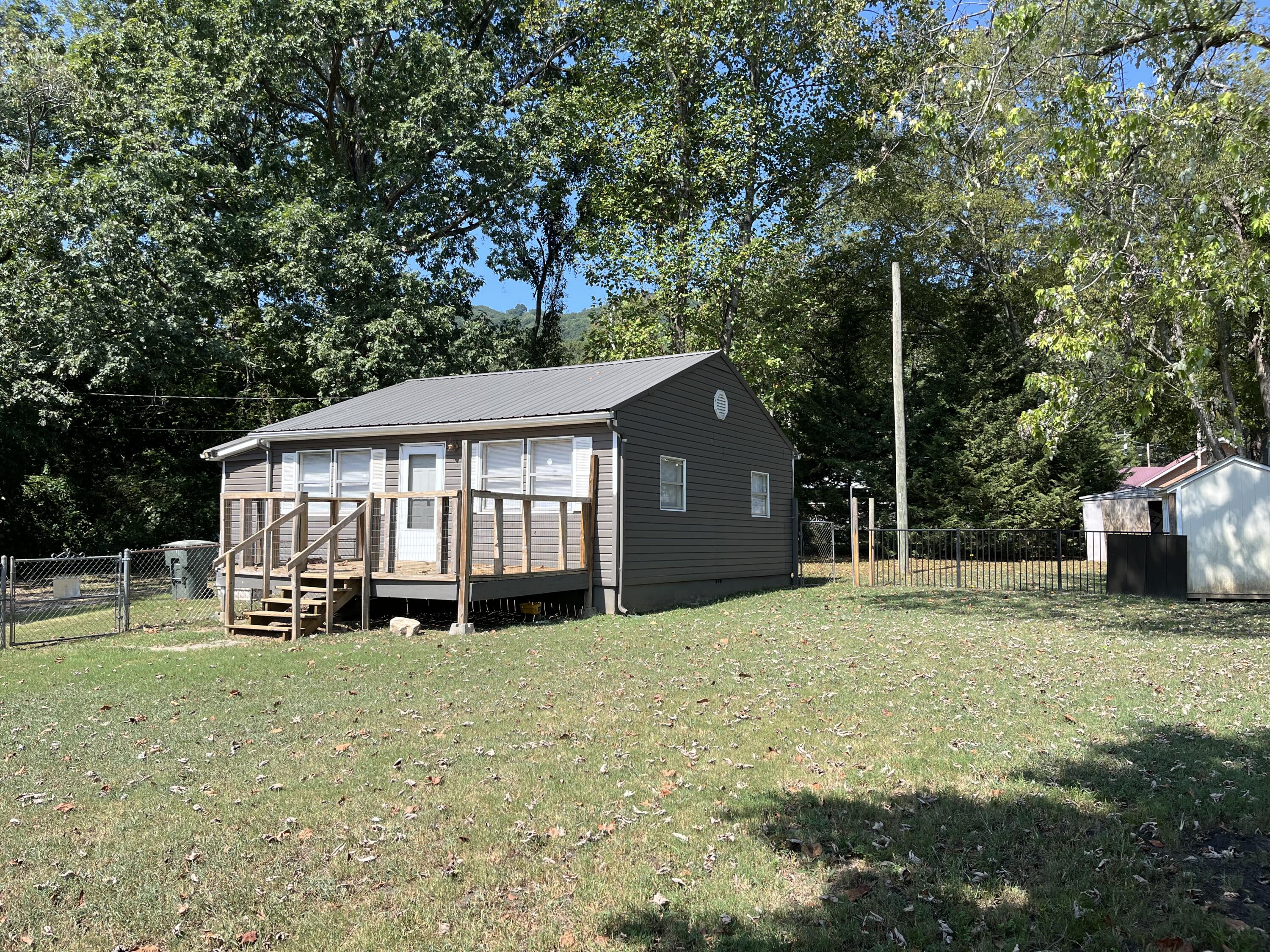 Tennessee Ave, Chattanooga, TN 37409