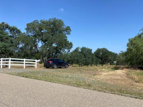 5185 Oak Hollow Rd, Valley Springs, CA, 95252-8818 | Card Image