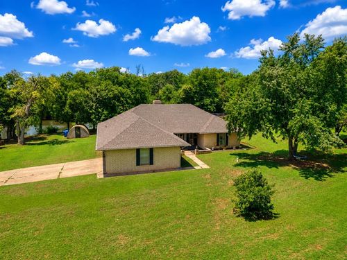 400 Ridgewood Dr, Tuttle, OK, 73089-8561 | Card Image