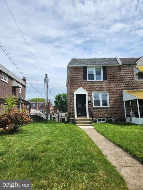 201 Westbridge Rd, GLENOLDEN, PA, 19036-1526 | Card Image