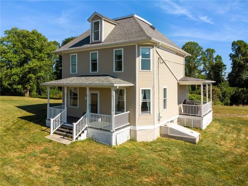 138 Chestnut St, Coal Center, PA, 15423-1200 | Card Image