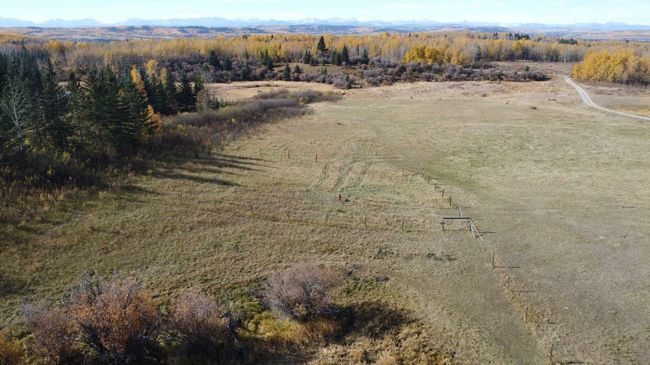 242048 192 St W, Home with 0 bedrooms, 0 bathrooms and null parking in Foothills AB | Image 6