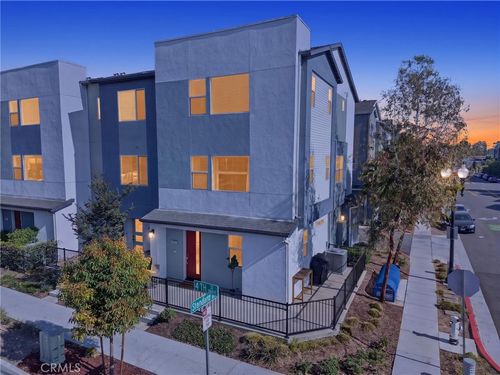1016 E 4th St, Santa Ana, CA, 92701-4779 | Card Image