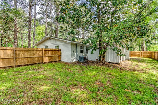 204 Turtle Creek-16 | Image 16