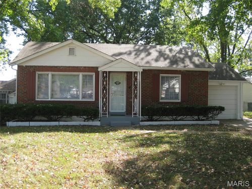 1988 Driftway Dr, Saint Louis, MO, 63114-6356 | Card Image