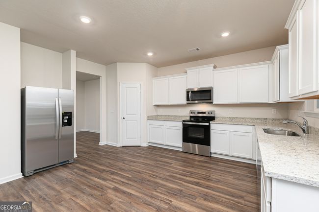 1041 Claas Way, House other with 4 bedrooms, 3 bathrooms and null parking in Locust Grove GA | Image 12