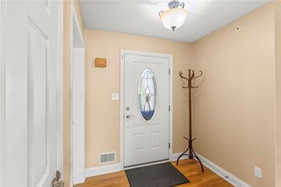 Entry 100 Peartree Drive | Image 3