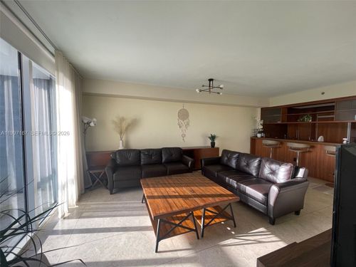 apt-502-50 Biscayne Blvd, Miami, FL, 33132-2926 | Card Image