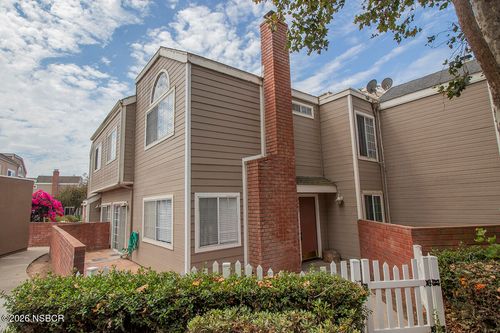 2460 Village Grn, Santa Maria, CA, 93455-1658 | Card Image
