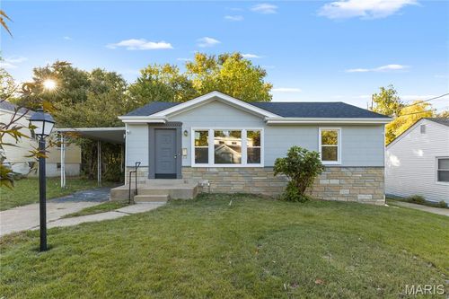 7637 Fleta St, Affton, MO, 63123-2802 | Card Image