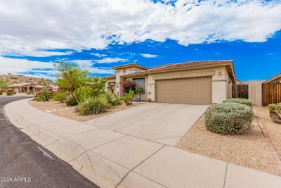 10242 S 185 Th Avenue, House other with 4 bedrooms, 2 bathrooms and null parking in Goodyear AZ | Image 2