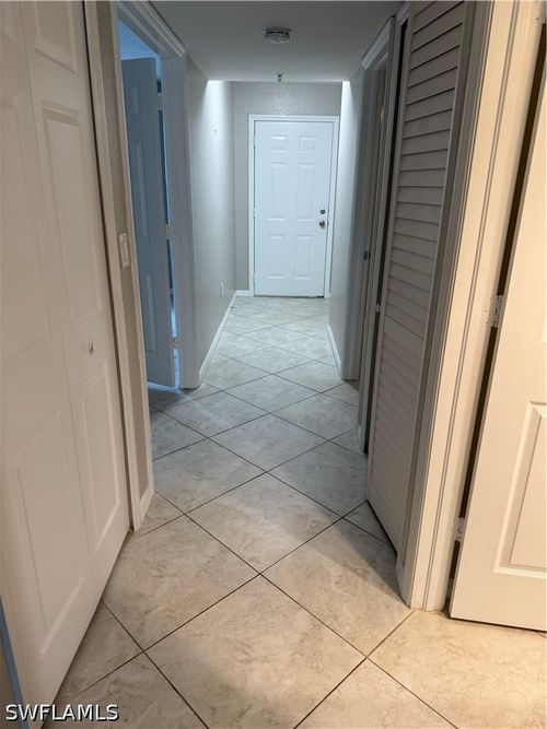 3-15415 Cedarwood Ln, NAPLES, FL, 34110-7055 | Card Image