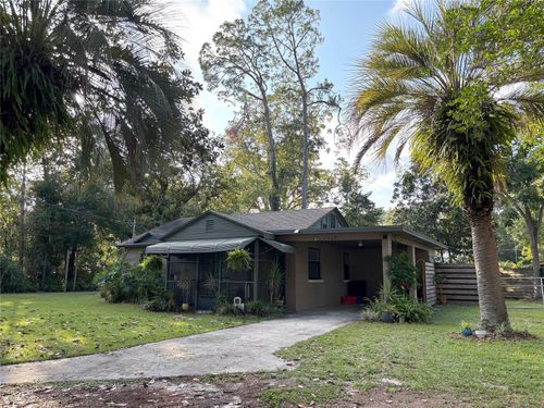 1028 Ne 11th Ave, GAINESVILLE, FL, 32601-4526 | Card Image