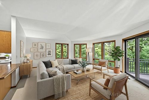 1778 Green Crest Dr, Victoria, MN, 55386-9401 | Card Image