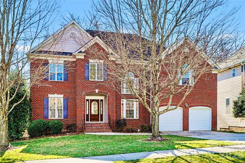10423 Falling Leaf Dr Nw, Concord, NC, 28027-8198 | Card Image