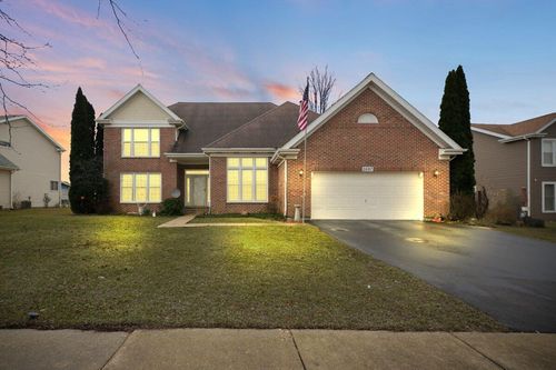 2697 W 85th Ave, Merrillville, IN, 46410-6165 | Card Image