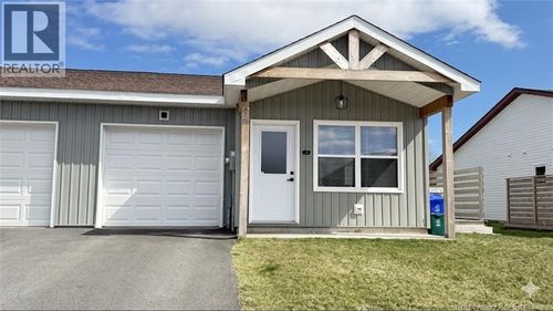 22 Colter St, Saint John, NB, E2J0L8 | Card Image