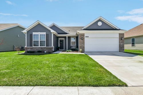 5939 E 111th Ln, Winfield, IN, 46307-0262 | Card Image