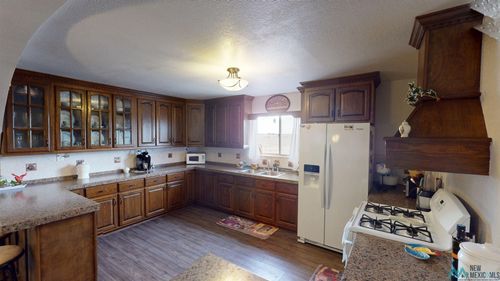 5240 Manzanita Rd Se, Deming, NM, 88030-9122 | Card Image