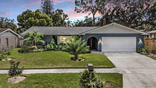 2331 Robyn Ct, Dunedin, FL, 34698-9674 | Card Image