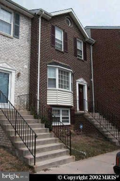 11664 Cosca Park Dr, CLINTON, MD, 20735-4165 | Card Image