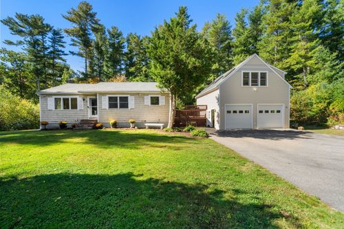 3 Redcoat Ln, Kingston, MA, 02364-1043 | Card Image