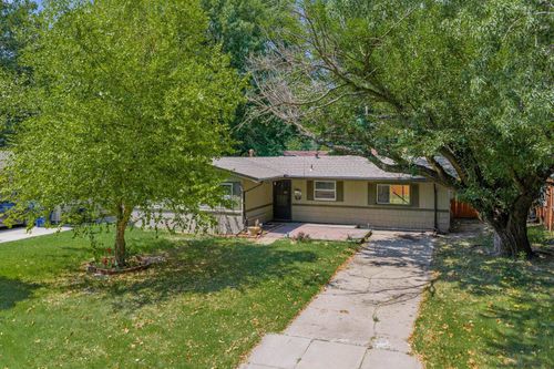 1037 Inverness Dr, Wichita, KS, 67218 | Card Image