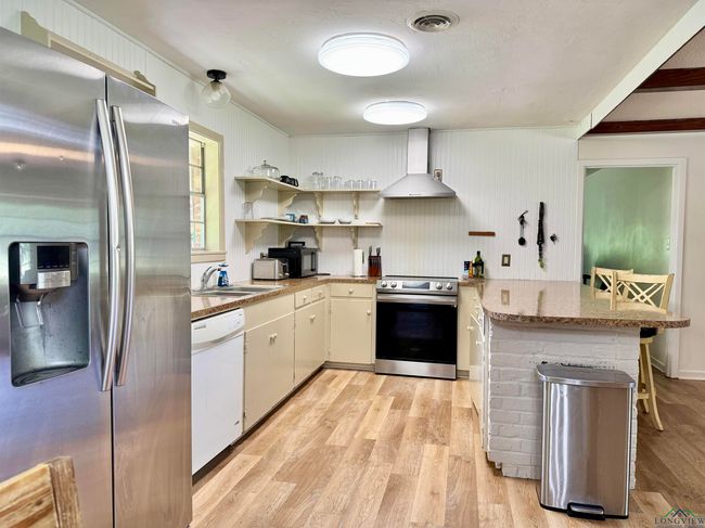 377 Cargill Rd E, House other with 3 bedrooms, 2 bathrooms and null parking in Marshall TX | Image 16
