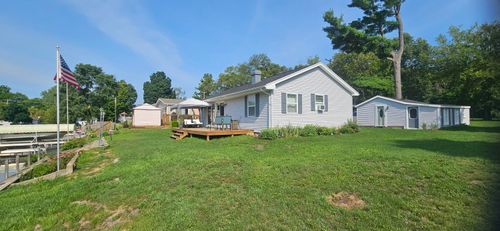 12931 Johnson Dr, Wayland, MI, 49348-9326 | Card Image