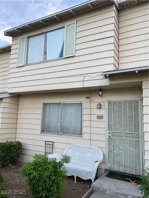 5002 Larkspur St, Las Vegas, NV, 89120-1663 | Card Image