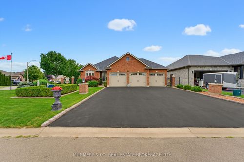 1 Galinee Trail, Port Dover, ON, N0A1N9 | Card Image