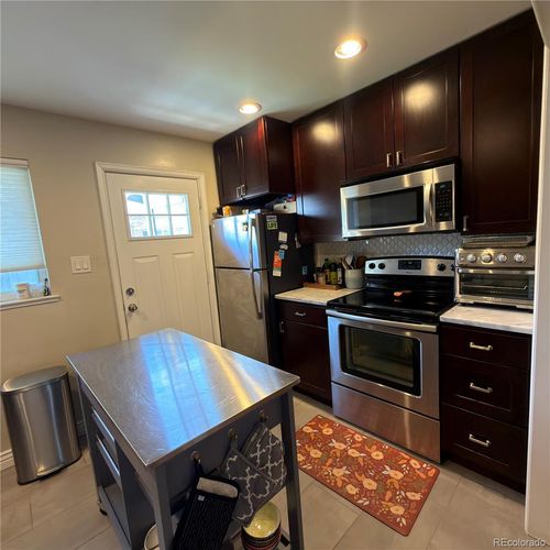 3632 Grape St, Denver, CO, 80207-1142 | Card Image