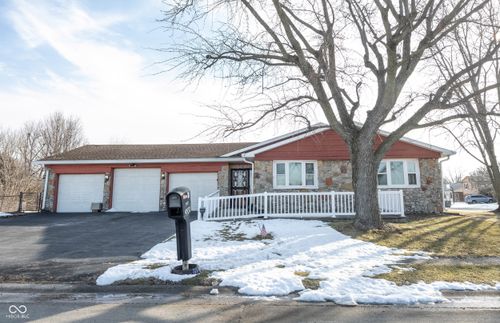 4537 Whirlaway Drive, Indianapolis, IN, 46237 | Card Image