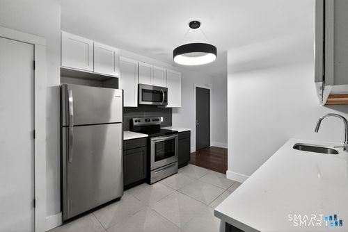 7-66 Norton St, New Haven, CT, 06511-4248 | Card Image