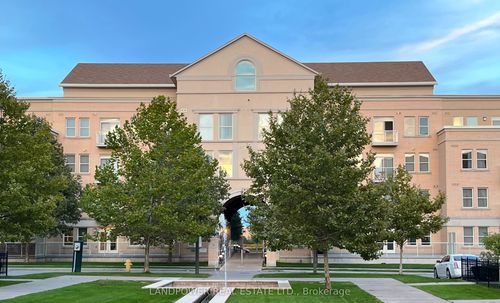 318-28 Prince Regent St, Markham, ON, L6C0V5 | Card Image