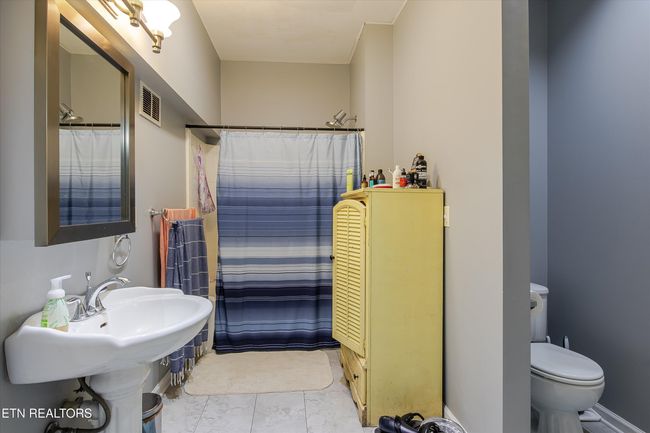 717 Cates St, Home with 0 bedrooms, 0 bathrooms and null parking in Maryville TN | Image 35